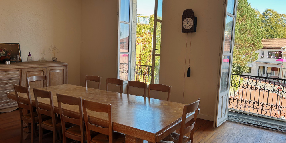 immeuble à HAGETMAU (40700)