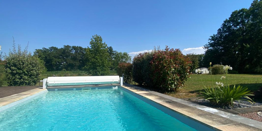 maison à TILH (40360)