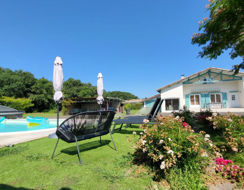 maison  HAGETMAU