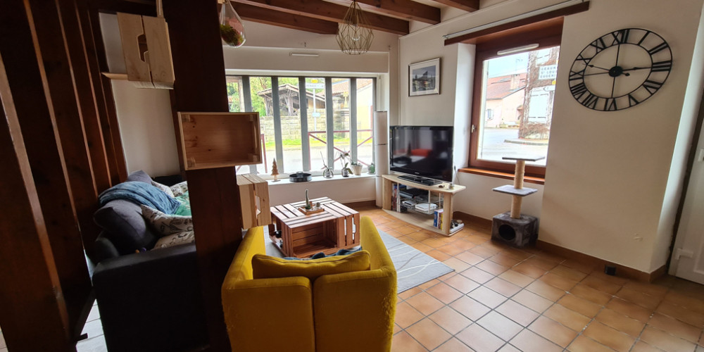 maison à LARRIVIERE ST SAVIN (40270)