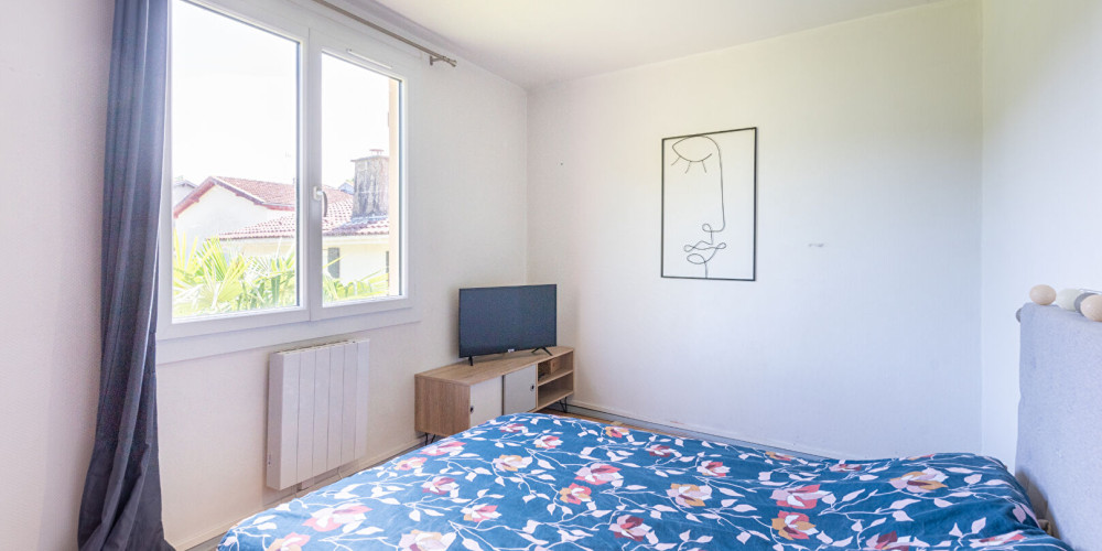 appartement à AMOU (40330)