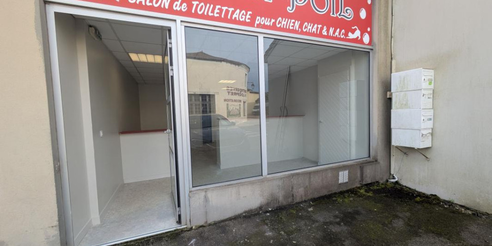local commercial à ST SEVER (40500)