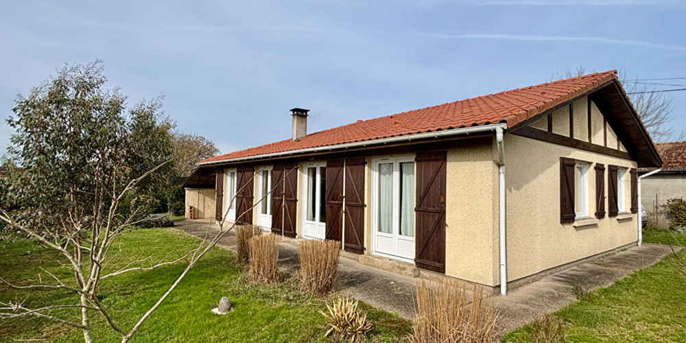maison à LABOUHEYRE (40210)