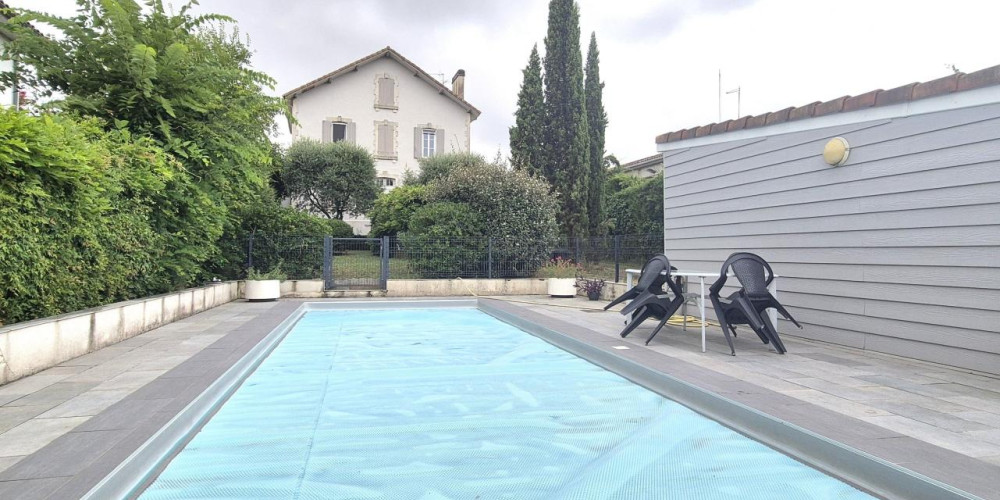 maison à MONT DE MARSAN (40000)