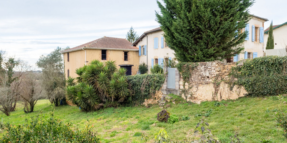 maison à AMOU (40330)