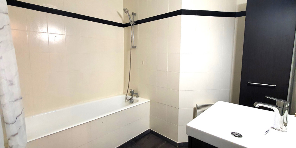 appartement à EUGENIE LES BAINS (40320)