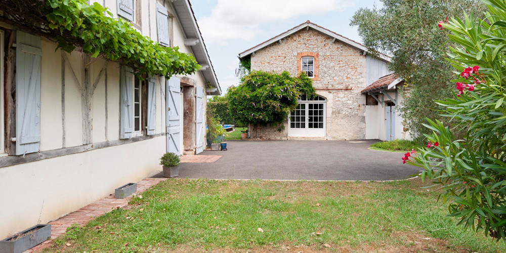 maison à DAX (40100)