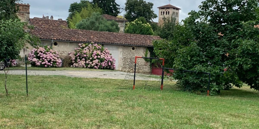 terrain à ST SEVER (40500)