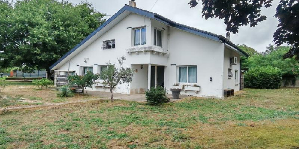 maison à MONT DE MARSAN (40000)