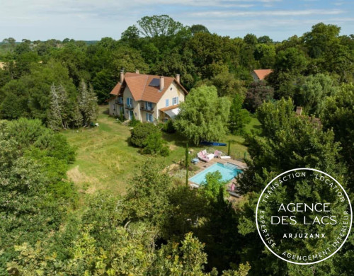 maison  ARENGOSSE