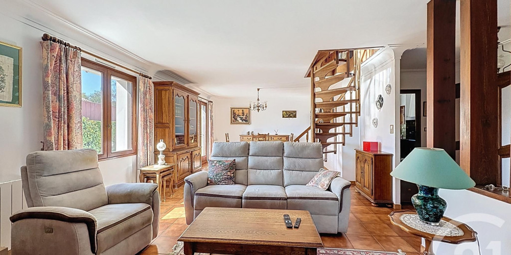 maison à ST MARTIN DE SEIGNANX (40390)
