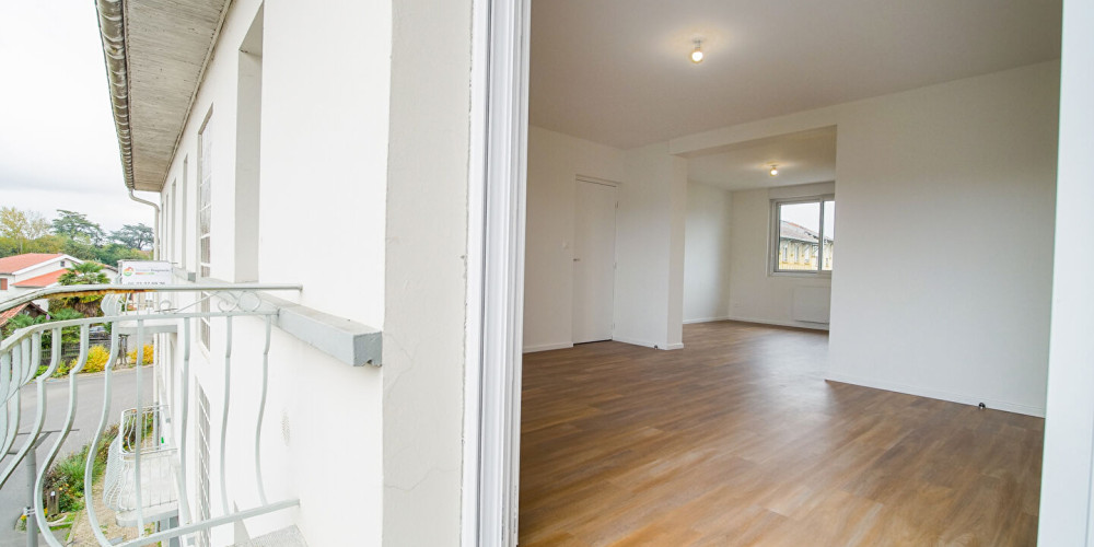 appartement à AIRE SUR L ADOUR (40800)