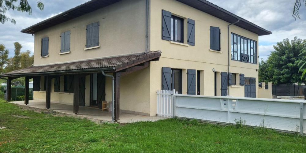 immeuble à MONT DE MARSAN (40000)