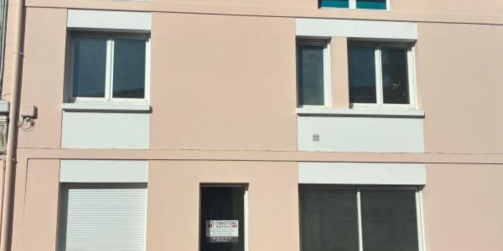 maison à POMAREZ (40360)