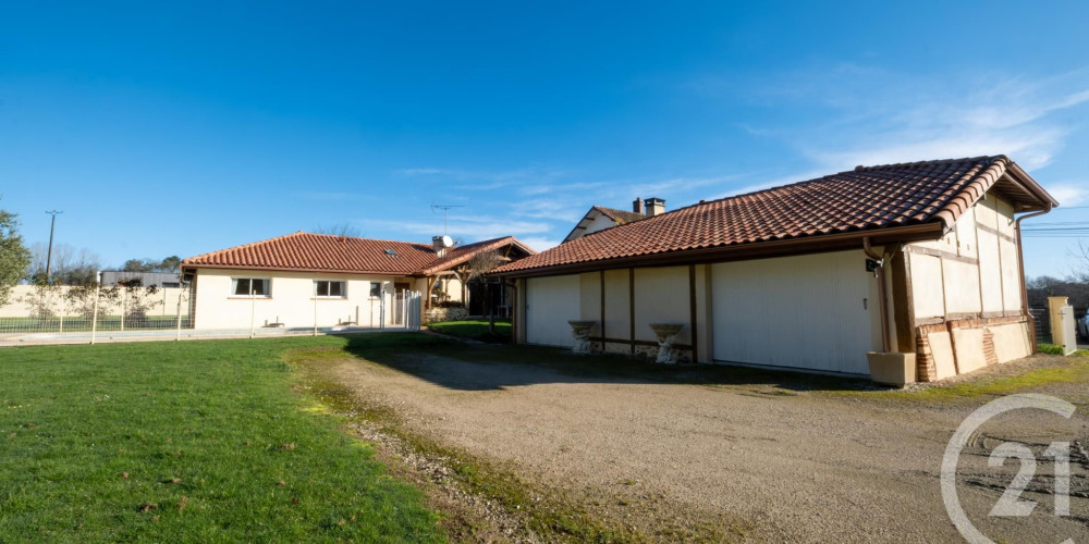 maison à VILLENAVE (40110)