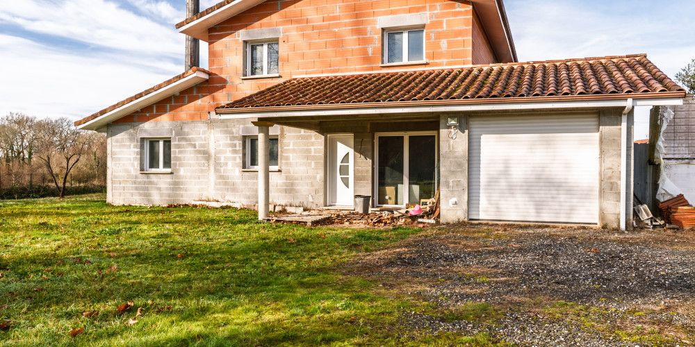 immeuble à MAGESCQ (40140)