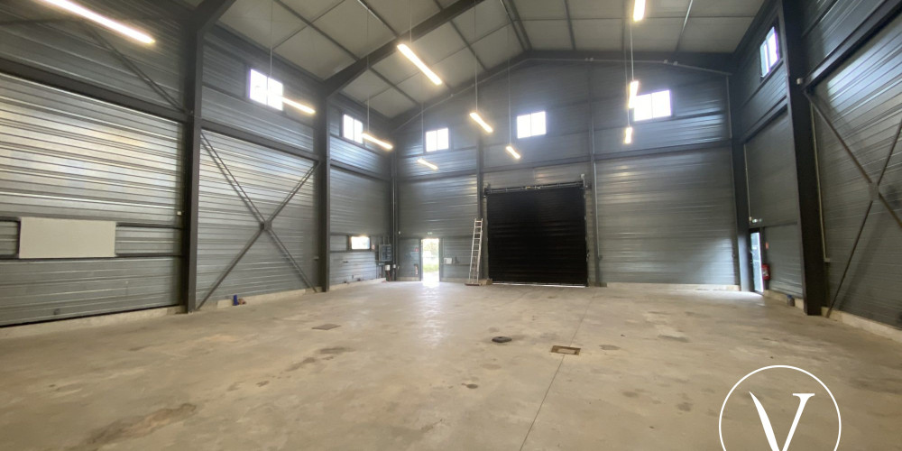 local commercial à ST SEVER (40500)