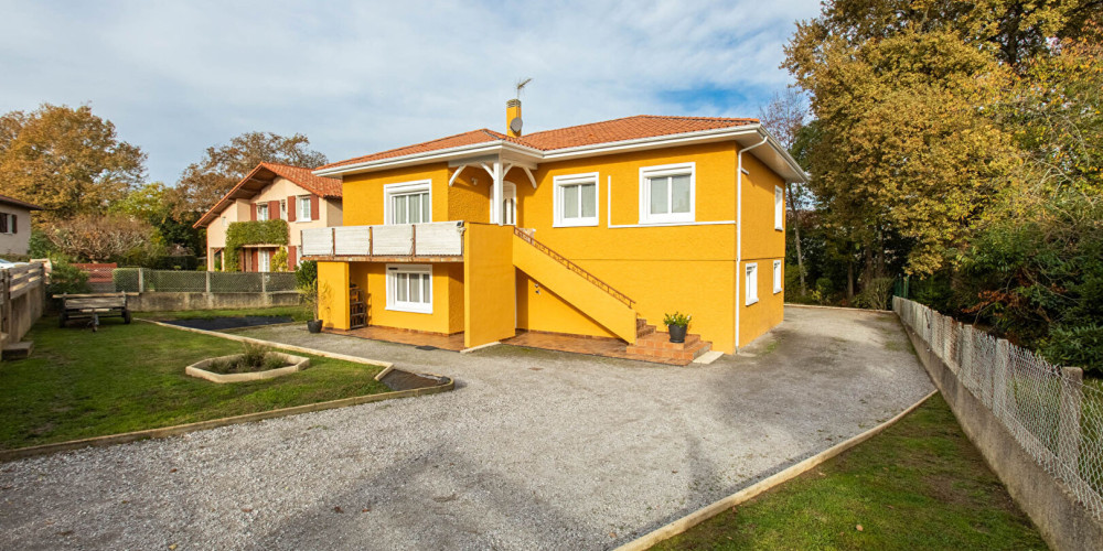 maison à MONT DE MARSAN (40000)