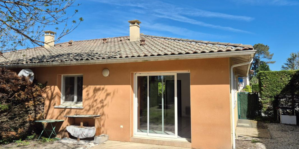 maison à ONESSE LAHARIE (40110)