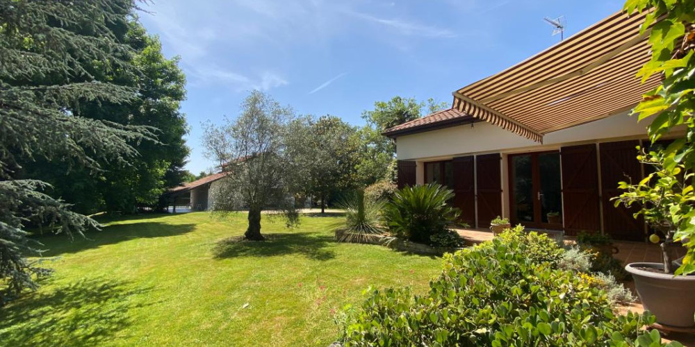 maison à AMOU (40330)