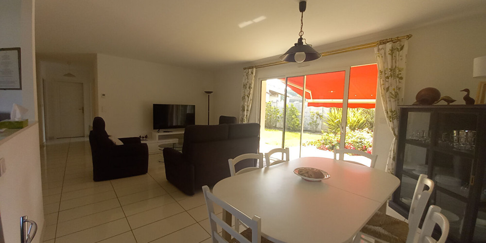 maison à AMOU (40330)