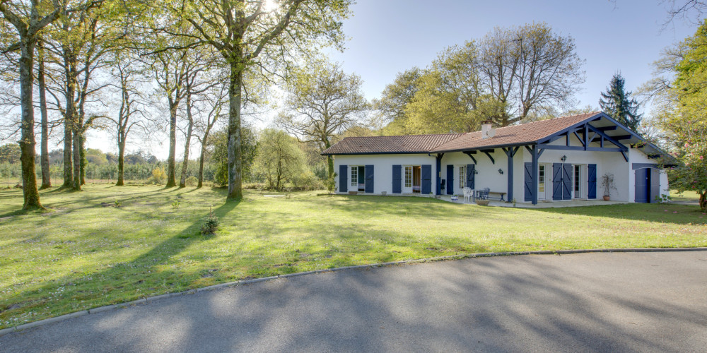 maison à SAUBION (40230)