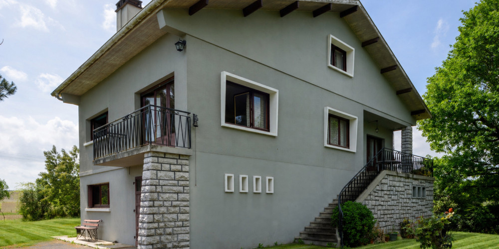 maison à AMOU (40330)
