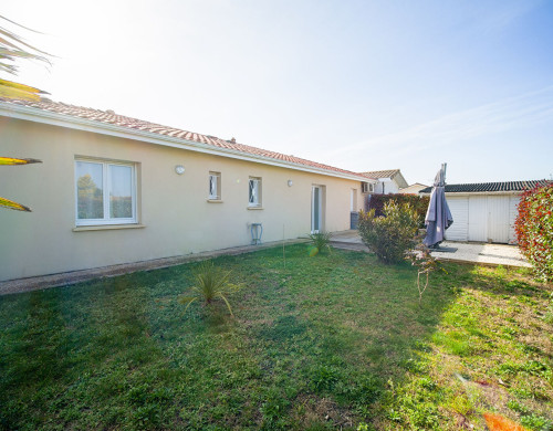 maison  PARENTIS EN BORN
