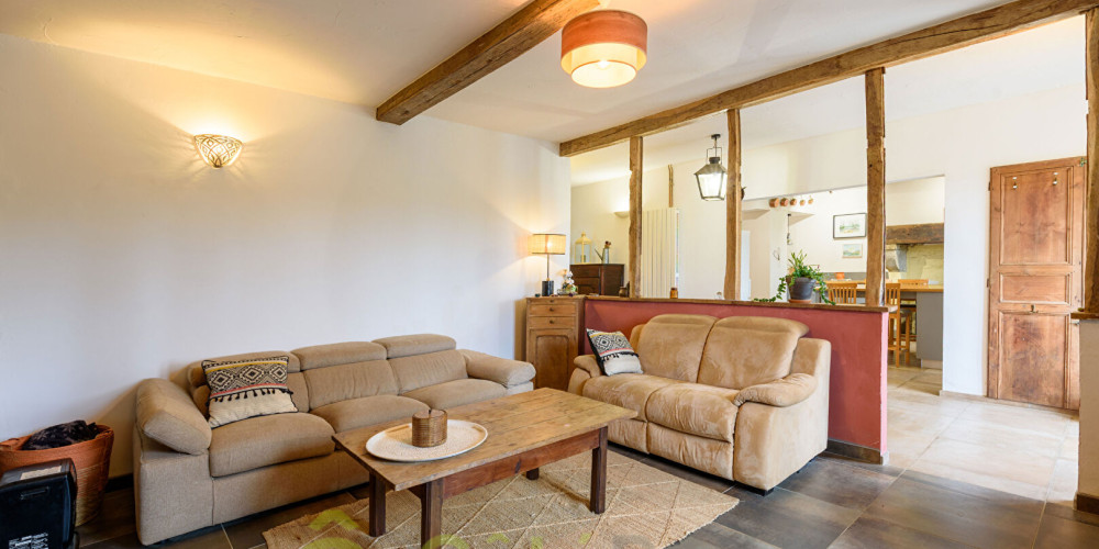 maison à AMOU (40330)