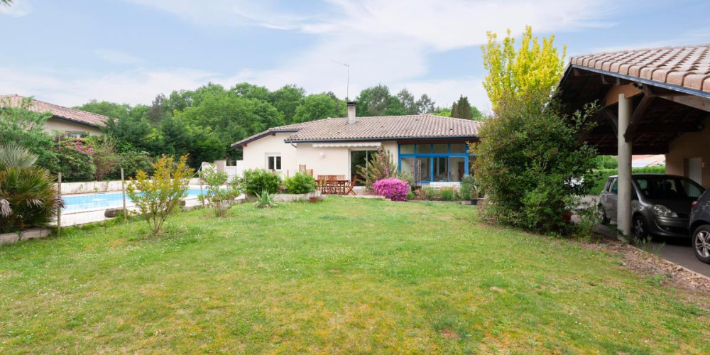 maison à MAZEROLLES (40090)