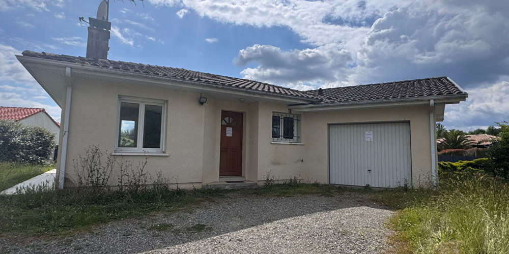 maison à SAUGNAC ET CAMBRAN (40180)