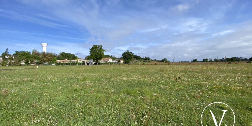 terrain à MIRAMONT SENSACQ (40320)
