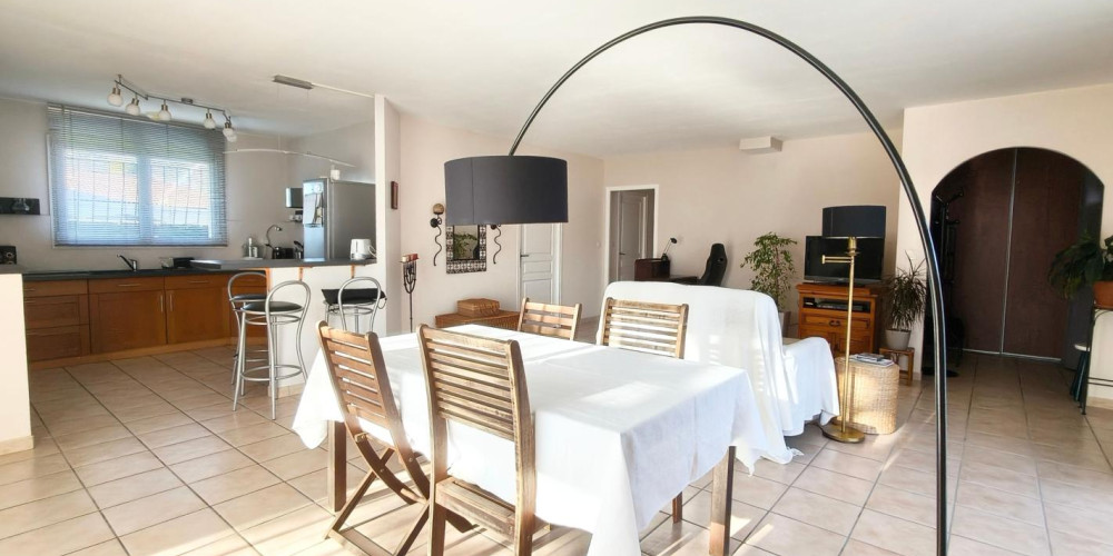 maison à ST YAGUEN (40400)