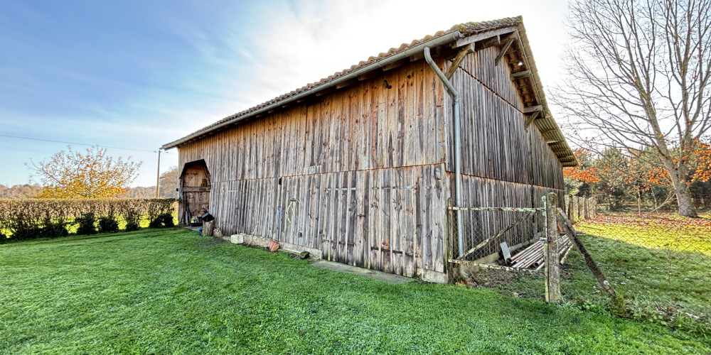 maison à MAILLERES (40120)