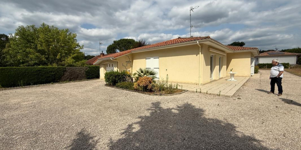 maison à ROQUEFORT (40120)