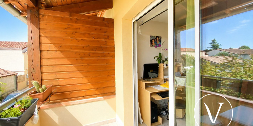 appartement à ST PIERRE DU MONT (40280)