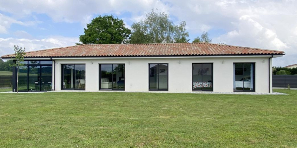 maison à AMOU (40330)