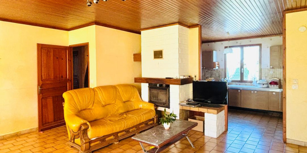 maison à ANGRESSE (40150)