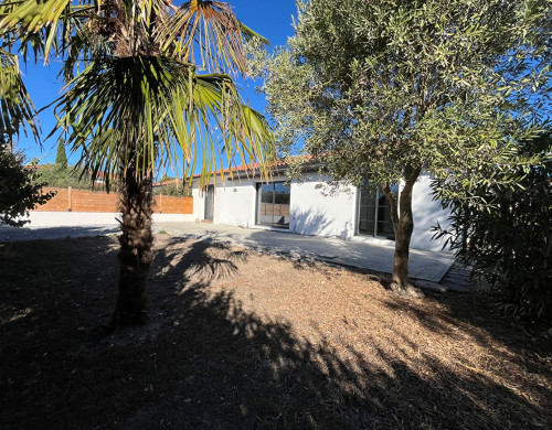 maison  PARENTIS EN BORN