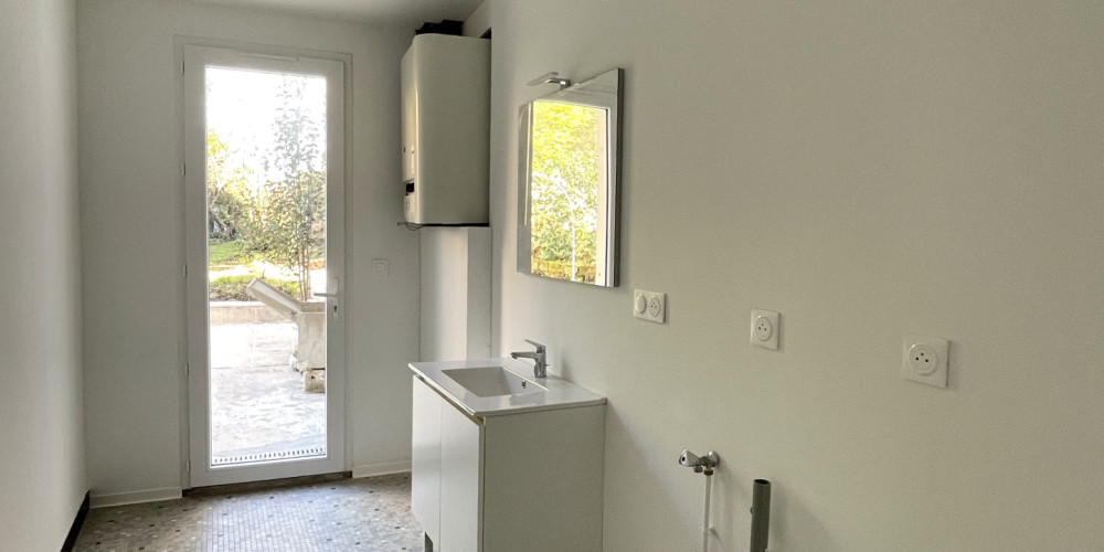 maison à ST SEVER (40500)