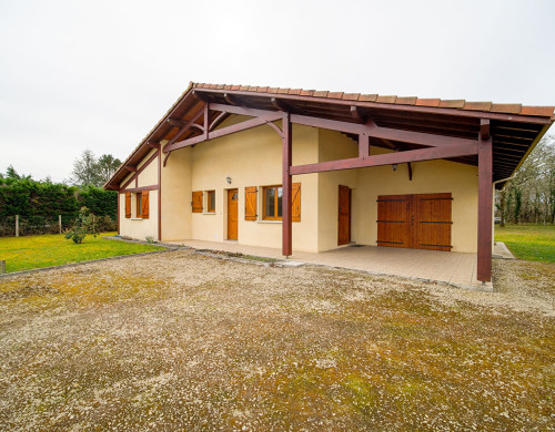 maison  PARENTIS EN BORN