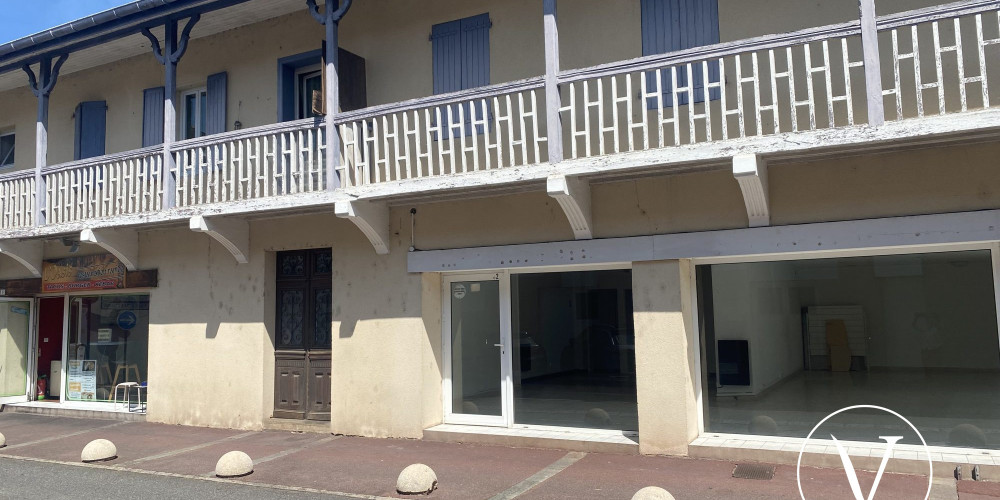 immeuble à HAGETMAU (40700)