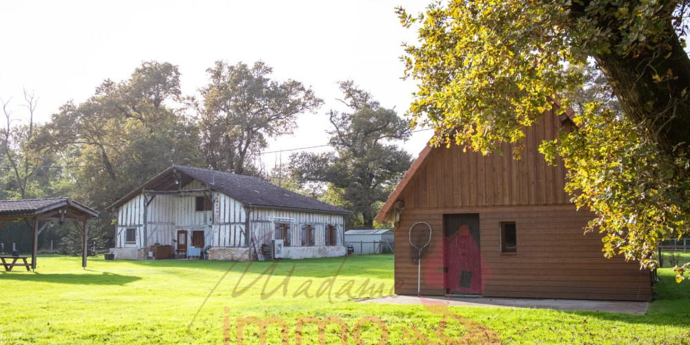 maison à BELIS (40120)