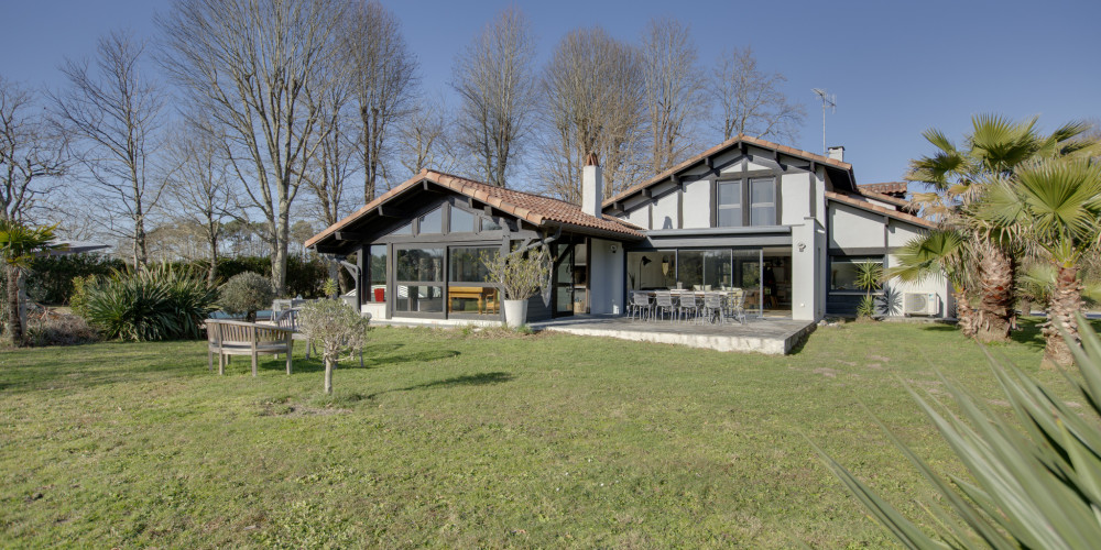 maison à ANGRESSE (40150)