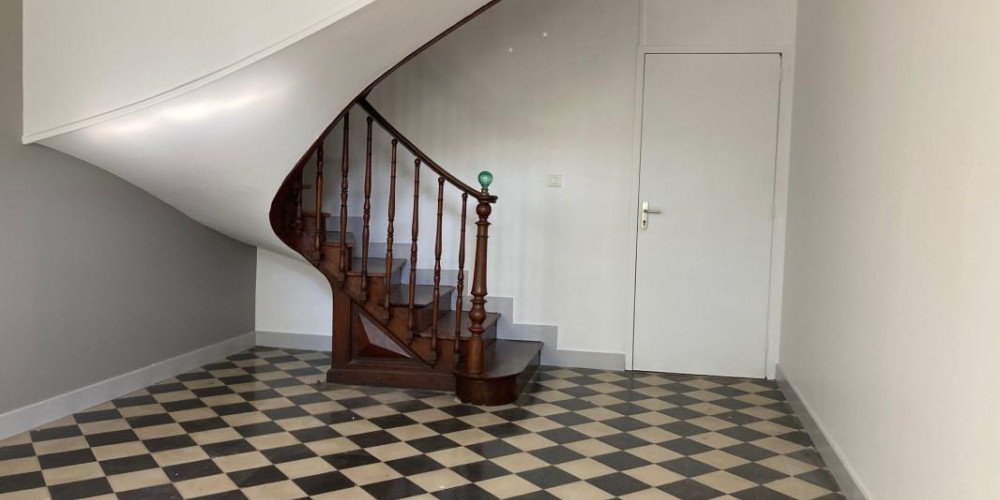 appartement à POMAREZ (40360)