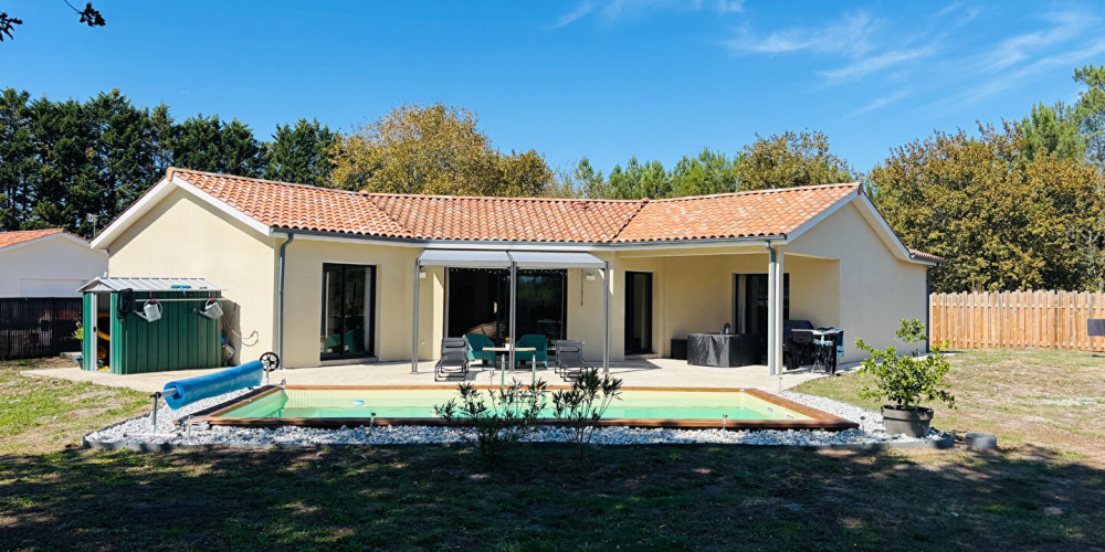 maison à ST YAGUEN (40400)