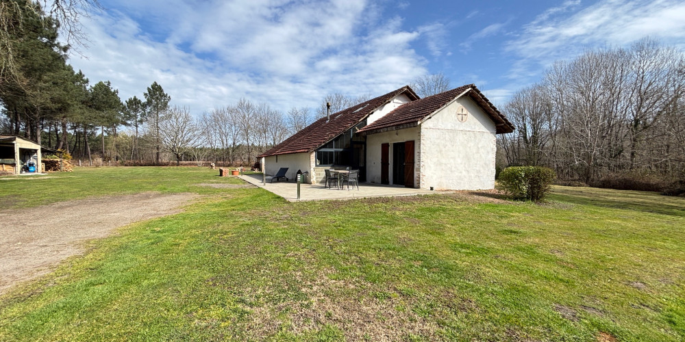 maison à CACHEN (40120)