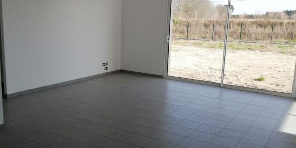 maison à ST PERDON (40090)