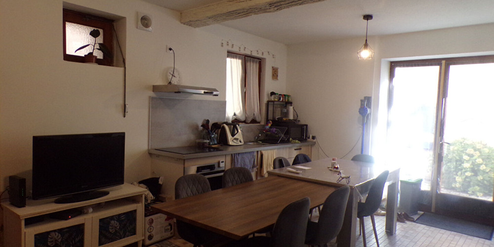 appartement à ST SEVER (40500)