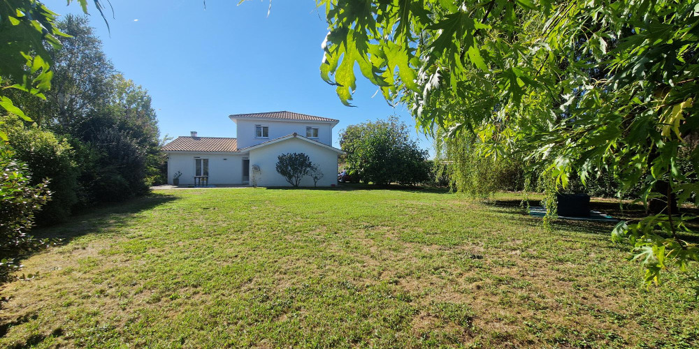 maison à ST MARTIN DE HINX (40390)